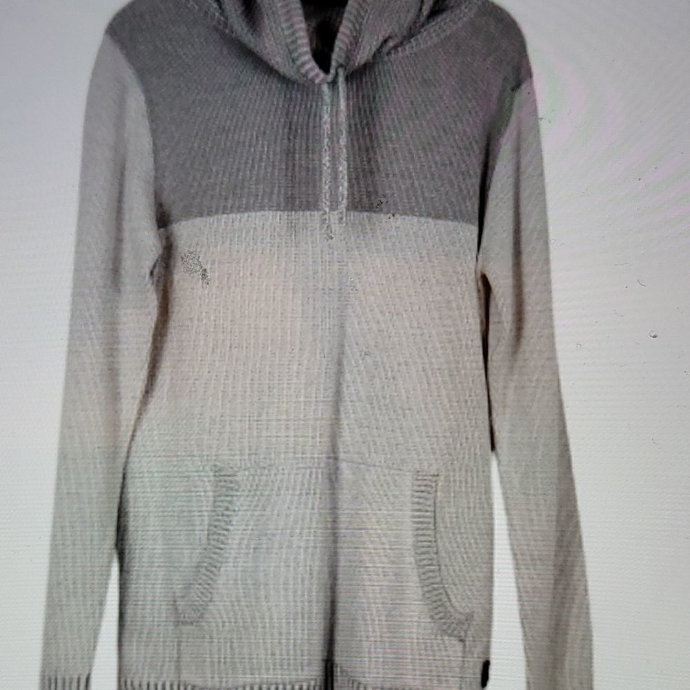 Mens Trash nouveau colorblock pullover size small